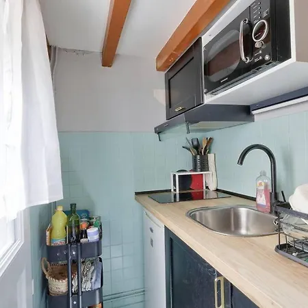 Elegant Studio A Proximite Du Canal Saint Martin Paris