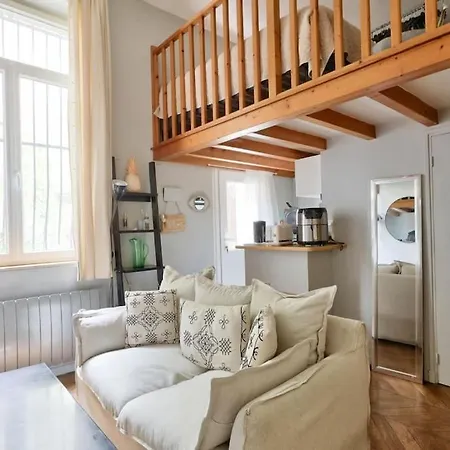 Elegant Studio A Proximite Du Canal Saint Martin Appartamento Parigi