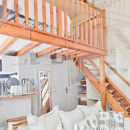 Appartamento Elegant Studio A Proximite Du Canal Saint Martin Parigi